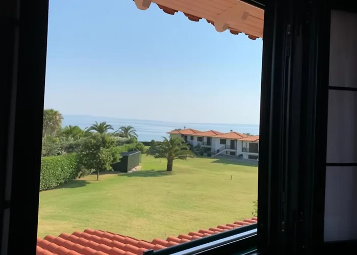 Greek Paradise Next To The Sea Kriopigi